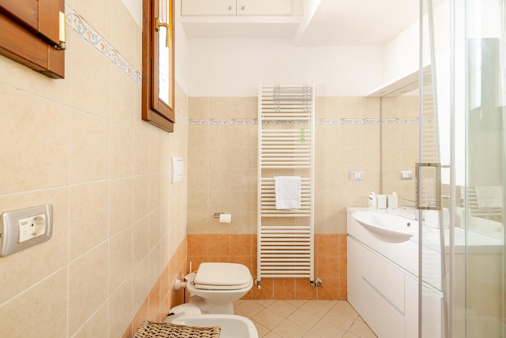 Ciprian Apartment Bologna Bagian luar foto